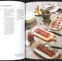 DET VILDA SM&Ouml;RG&Aring;SBORDET