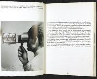 FOTOGRAFERA &Auml;R N&Ouml;DV&Auml;NDIGT
