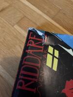 Fattiga riddare och stora svenskar : roman