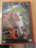 Boa vs Python 