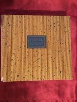 Svensk soldat: skildringar fr&aring;n medeltiden till v&aring;ra dagar j&auml;mte samtida bilder