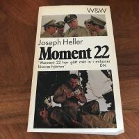 Moment 22
