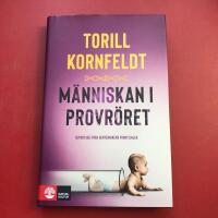 M&auml;nniskan i provr&ouml;ret : reportage fr&aring;n genteknikens frontlinjer