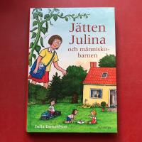 J&auml;tten Julina och m&auml;nniskobarnen