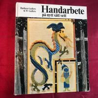 Handarbete p&aring; nytt s&auml;tt sett