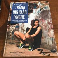 Tr&auml;na dig 10 &aring;r yngre