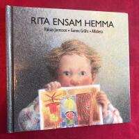 Rita ensam hemma