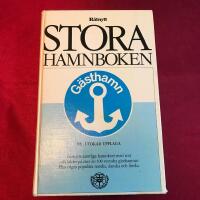 Stora hamnboken ... : [B&aring;tnytts samtliga hamnkort med text och bilder p&aring; mer &auml;n 100 svenska g&auml;sthamnar plus n&aring;gra popul&auml;ra norska, danska och finska]