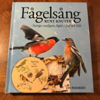 F&aring;gels&aring;ng runt knuten : Sveriges vanligaste f&aring;glar i ljud och bild