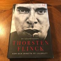 Kom och skratta &aring;t Lilleputt : en sj&auml;lvbiografi