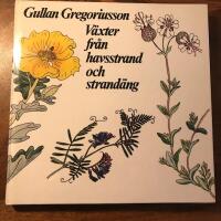 V&auml;xter fr&aring;n havsstrand och strand&auml;ng