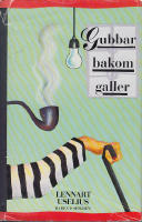 Gubbar bakom galler