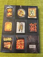 Mat p&aring; en pl&aring;t : smarta middagar och andra enkla ugnsr&auml;tter. F&Ouml;RFATTARSIGNERAD!