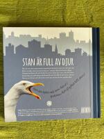 Stan &auml;r full av djur