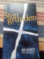 Stengrund en sj&auml;lav&aring;rdsbok