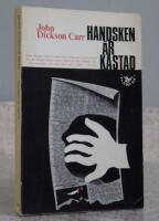 Handsken &auml;r kastad