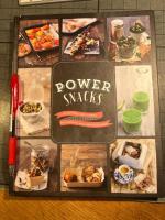 Power snacks : 50 nyttiga mellanm&aring;l fulladdade med n&auml;rings&auml;mnen