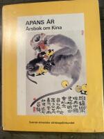 Apans &aring;r : &aring;rsbok om Kina