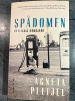 Sp&aring;domen : en flickas memoarer