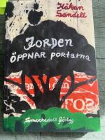 Jorden &ouml;ppnar portarna : en diktcykel