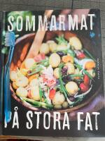 Sommarmat p&aring; stora fat