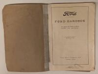 Ford. HANDBOK f&ouml;r &auml;gare och f&ouml;rare av Ford person- och lastvagnar. . September 1926