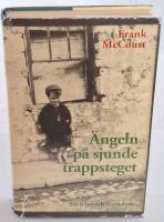 &Auml;ngeln p&aring; sjunde trappsteget : en irl&auml;ndsk barndom