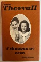 I skuggan av oron : [roman]