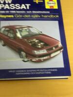 Volkswagen Passat (1988 - 1996) G&ouml;r-det-sj&auml;lv handbok
