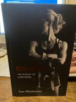 Kn&auml;b&ouml;j : om kvinnor och styrketr&auml;ning