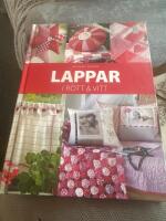 Lappar i r&ouml;tt & vitt