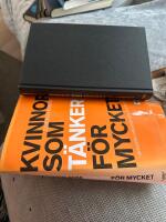 Kvinnor som t&auml;nker f&ouml;r mycket - Om destruktiva tankem&ouml;nster och hur du tar dig ur dem