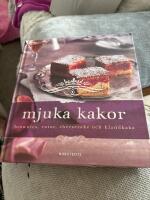 Mjuka kakor, brownies, rutor, cheesecake och kladdkaka