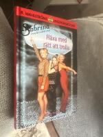 Sabrina ton&aring;rsh&auml;xan - H&auml;xa med r&auml;tt att trolla
