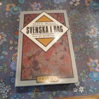 Svenska i dag : svar p&aring; spr&aring;kfr&aring;gor