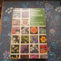 Forums stora blombok pocket