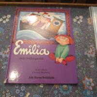 Emilia och tvillingarna