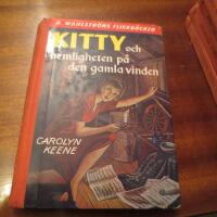 Kitty ocgh hemligheten p&aring; den gamla vinden