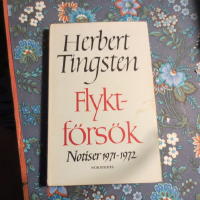 Flyktf&ouml;rs&ouml;k : notiser 1971-1972