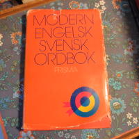Modern engelsk-svensk ordbok = A modern English-Swedish dictionary