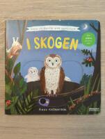 I skogen