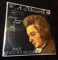 W A Mozart &ndash; Klavierkonzert d-moll, Joseph Haydn &ndash; Allegro con brio aus der Sonate C-Dur