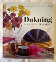 Dukning och servettbrytning 