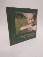 Stj&auml;rnglitter i dina &ouml;gon : b&ouml;ner med och f&ouml;r ett&aring;ringen