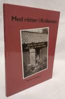 Med r&ouml;tter i Kr&aring;kestan : glimtar fr&aring;n uppv&auml;xt&aring;r i 1930- och 40-talens Skara