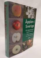 Äpplen i Sverige : 224 äppelsorter i text och bild