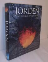 Jorden : illustrerat uppslagsverk : v&auml;der, skogar, glaci&auml;rer, &ouml;knar, berg, floder, oceaner, vulkaner