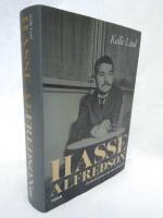 Hasse Alfredson : en s&aring;n d&auml;r farbror som ritar och ber&auml;ttar