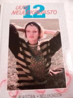 Uusi neulekirjasto 12. Italialaisittain. Neulekoneista