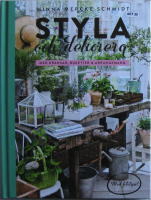 Styla och dekorera med kransar, buketter och arrangemang